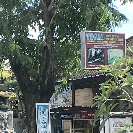 Tegal Homestay Sanur Esterno foto