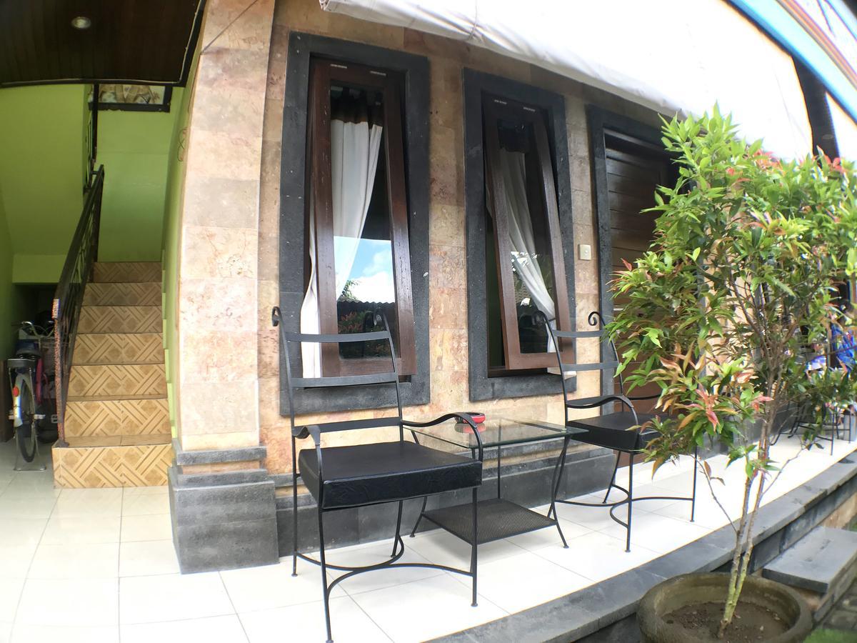 Tegal Homestay Sanur Esterno foto