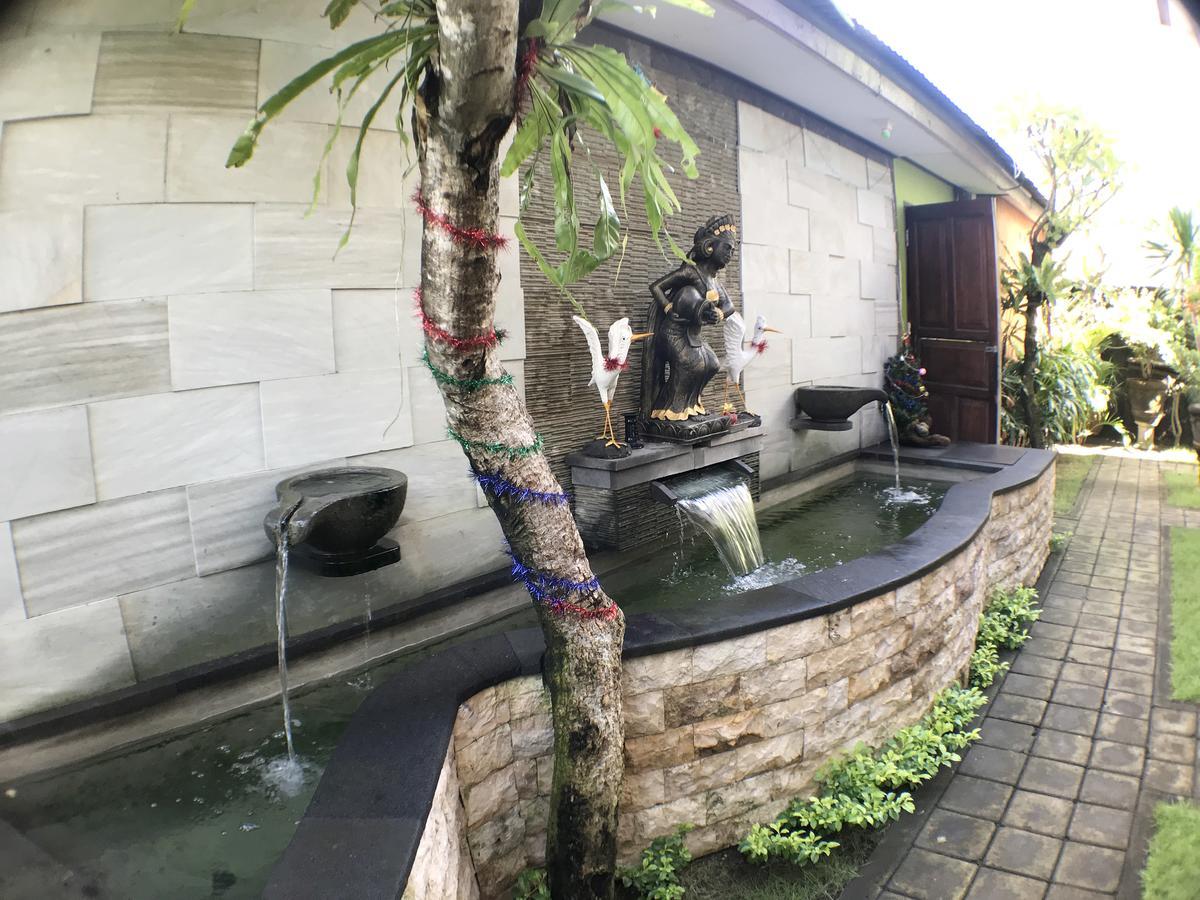 Tegal Homestay Sanur Esterno foto