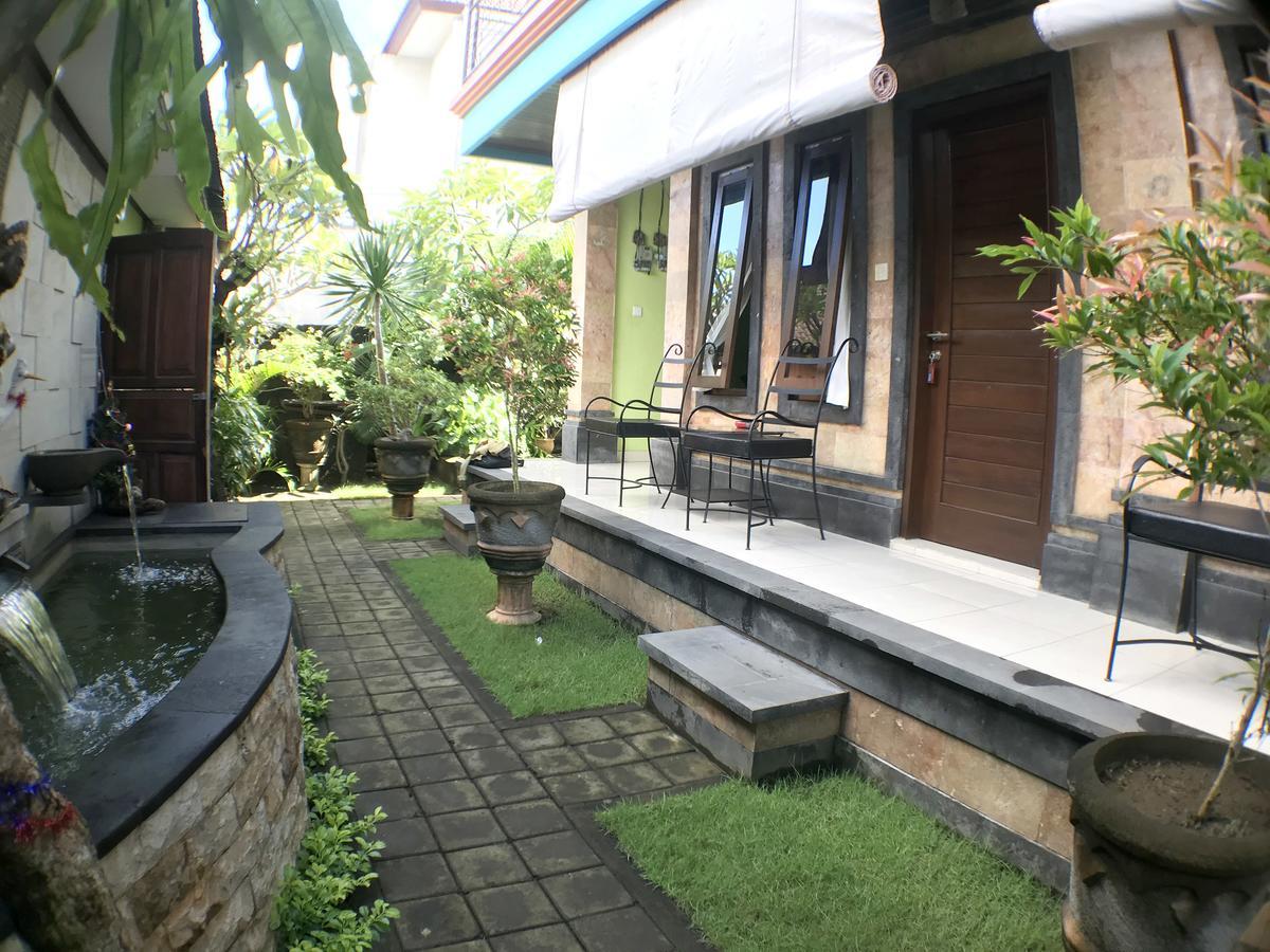 Tegal Homestay Sanur Esterno foto
